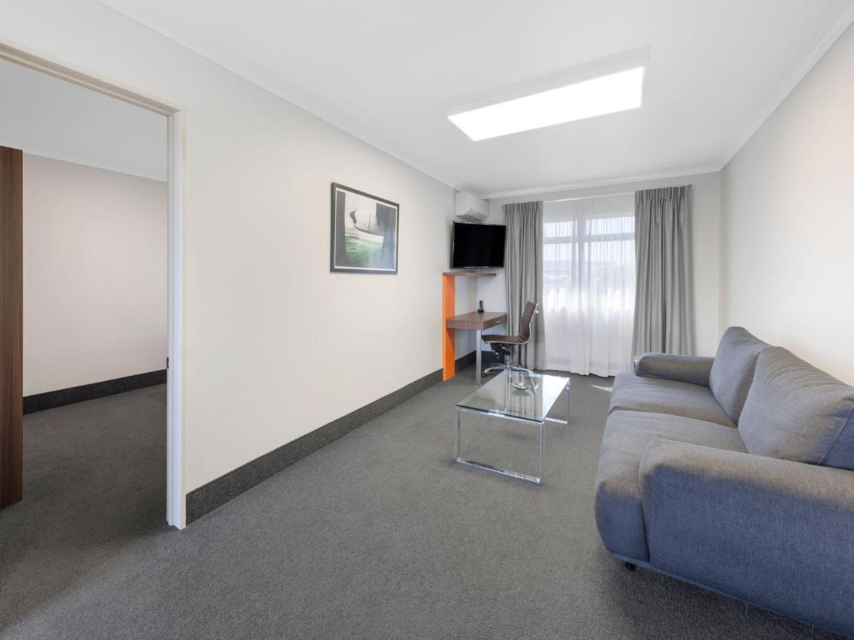 Jetpark Hamilton Airport New Zealand Hotel Rukuhia Exterior foto
